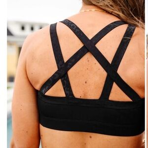 KIAVA BLACK ENDURANCE Sports Bra